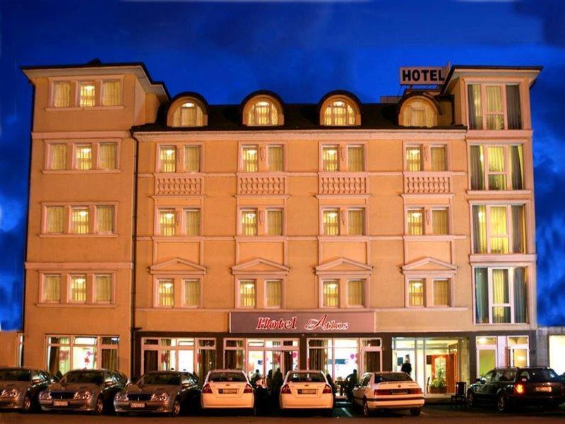 Hotel Atlas Novi Pazar Kültér fotó